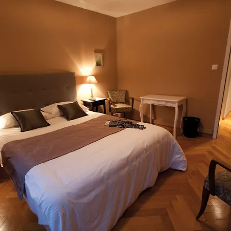 Le Gouverneur 3*