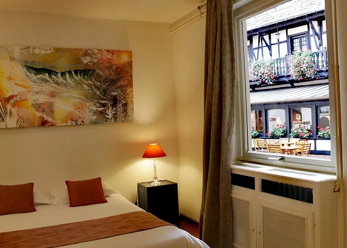 Le Gouverneur 3* Obernai